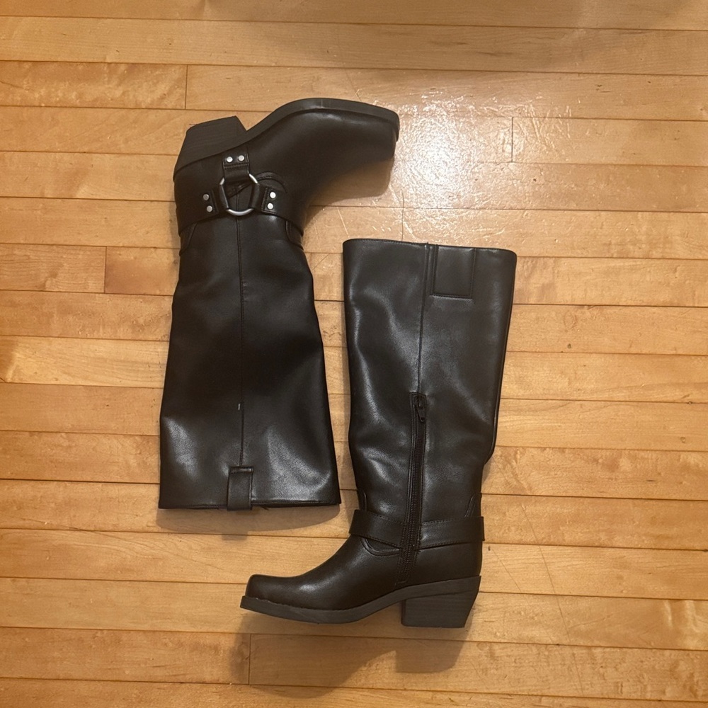 Universal Thread Black Knee-High Block Heel Riding Boots